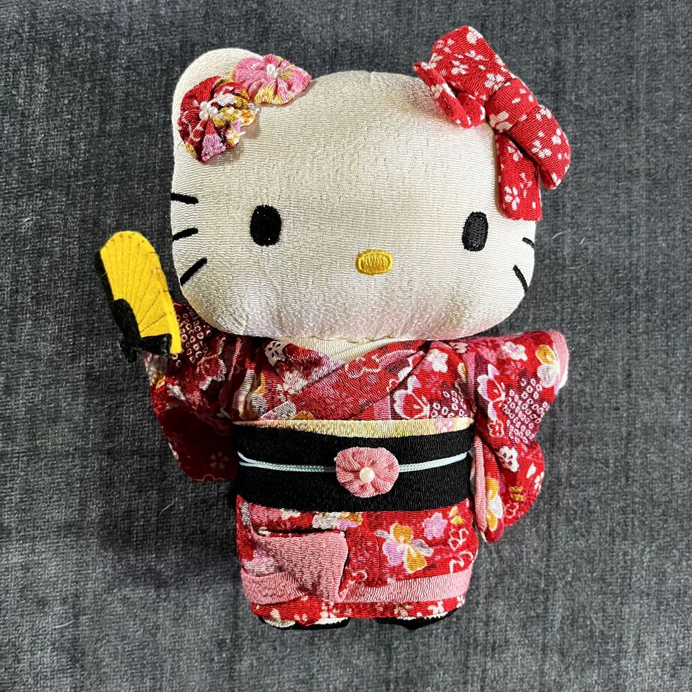 Japan Exclusive Hello Kitty Sanrio Pink Red Kimono Plush Doll 9" 2012